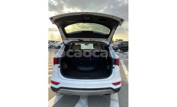 Buy Import Hyundai Santa Fe White Car in Import - Dubai in Curacao Buy Import Hyundai Santa Fe White Car in Import - Dubai in Curacao