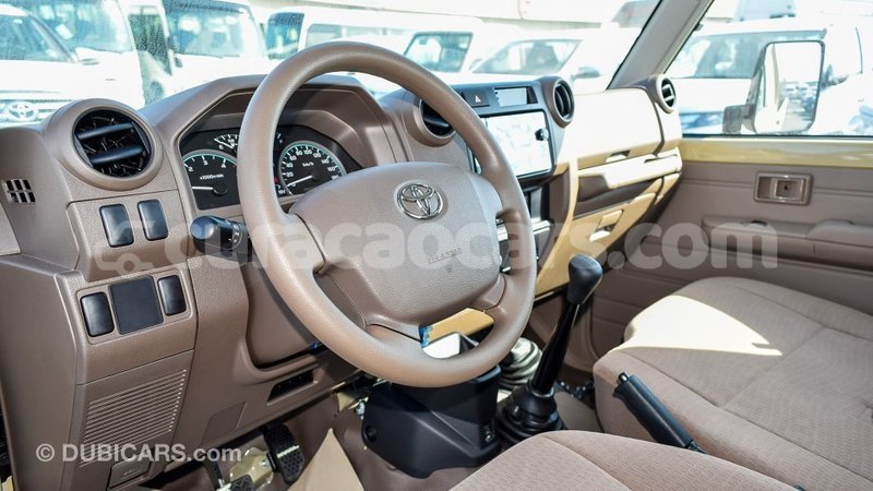 Big with watermark toyota land cruiser curacao import dubai 1815