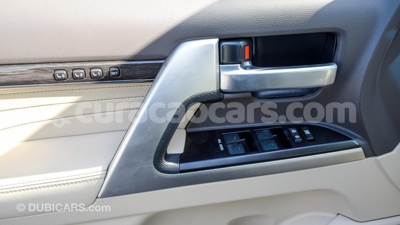Big with watermark toyota land cruiser curacao import dubai 1817