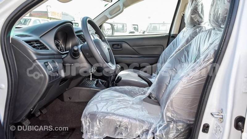 Big with watermark mitsubishi l200 curacao import dubai 1821