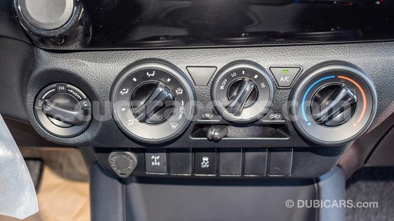 Big with watermark toyota hilux curacao import dubai 1824