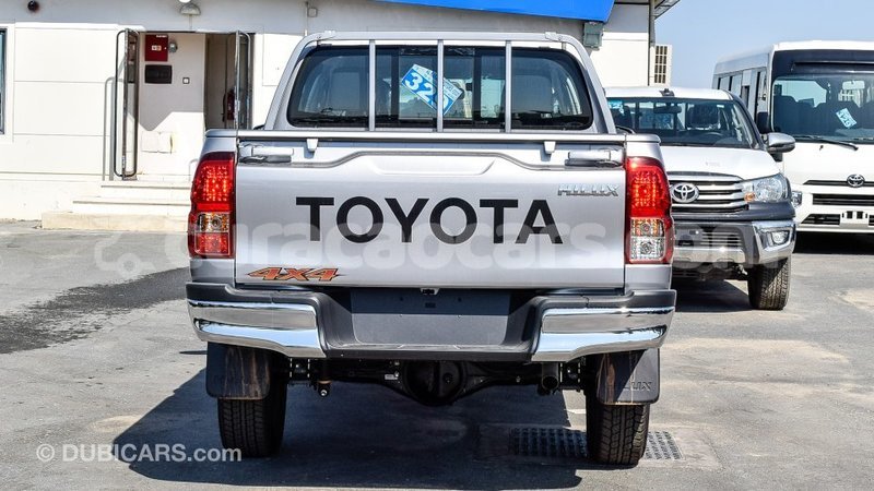 Big with watermark toyota hilux curacao import dubai 1824