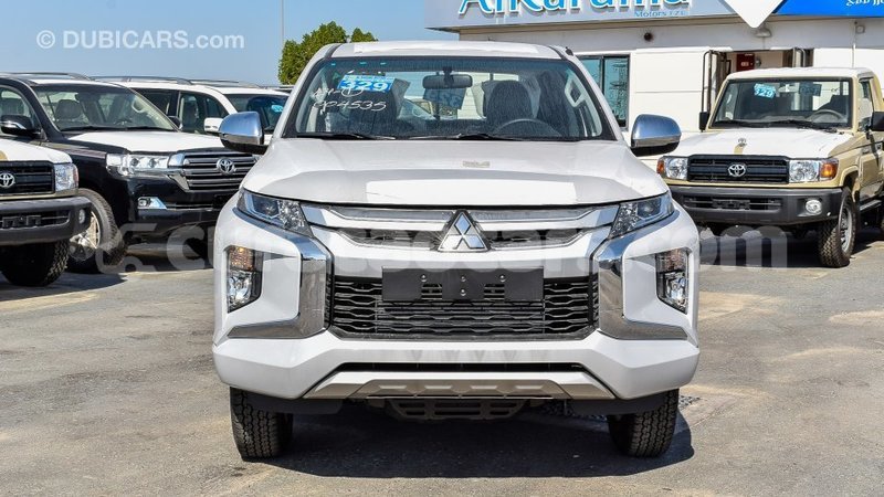 Big with watermark mitsubishi l200 curacao import dubai 1825