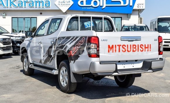 Buy Import Mitsubishi L200 White Car in Import - Dubai in Curacao Buy Import Mitsubishi L200 White Car in Import - Dubai in Curacao