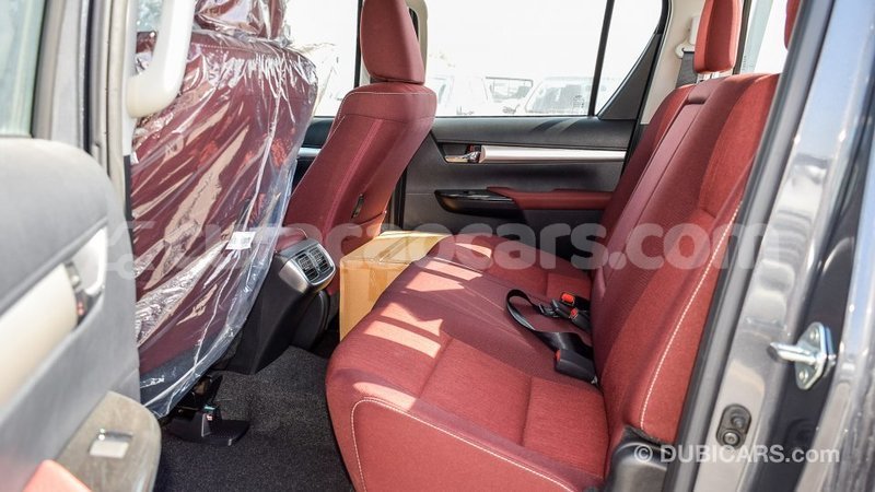 Big with watermark toyota hilux curacao import dubai 1827
