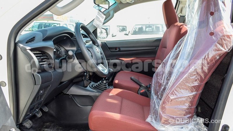Big with watermark toyota hilux curacao import dubai 1828