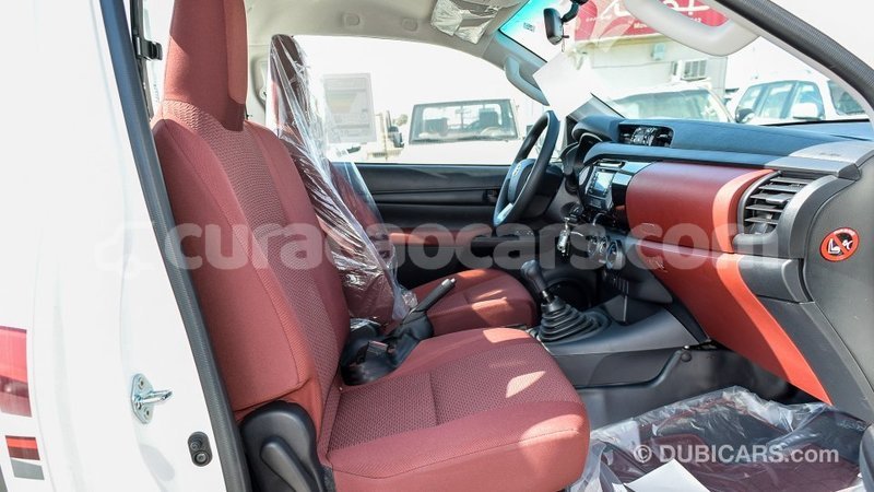 Big with watermark toyota hilux curacao import dubai 1828