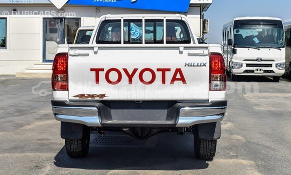 Buy Import Toyota Hilux White Car in Import - Dubai in Curacao Buy Import Toyota Hilux White Car in Import - Dubai in Curacao