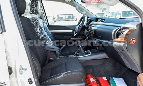 Buy Import Toyota Hilux White Car in Import - Dubai in Curacao Buy Import Toyota Hilux White Car in Import - Dubai in Curacao