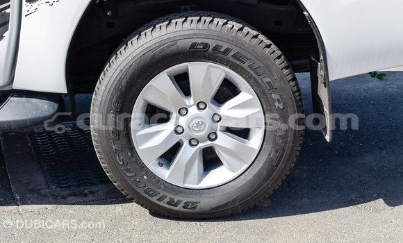 Buy Import Toyota Hilux White Car in Import - Dubai in Curacao Buy Import Toyota Hilux White Car in Import - Dubai in Curacao