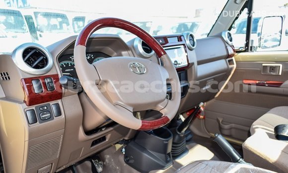 Buy Import Toyota Land Cruiser Beige Car in Import - Dubai in Curacao Buy Import Toyota Land Cruiser Beige Car in Import - Dubai in Curacao