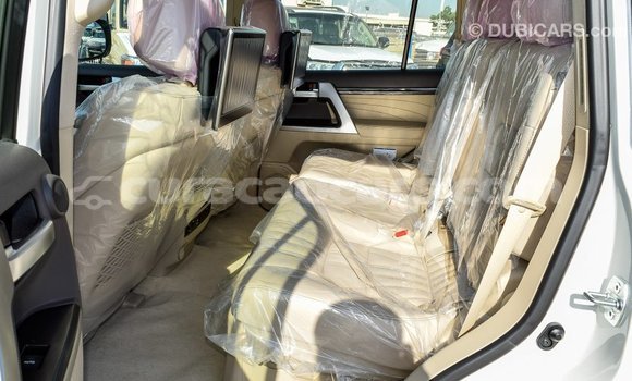 Buy Import Toyota Land Cruiser White Car in Import - Dubai in Curacao Buy Import Toyota Land Cruiser White Car in Import - Dubai in Curacao