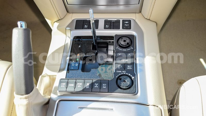 Big with watermark toyota land cruiser curacao import dubai 1831