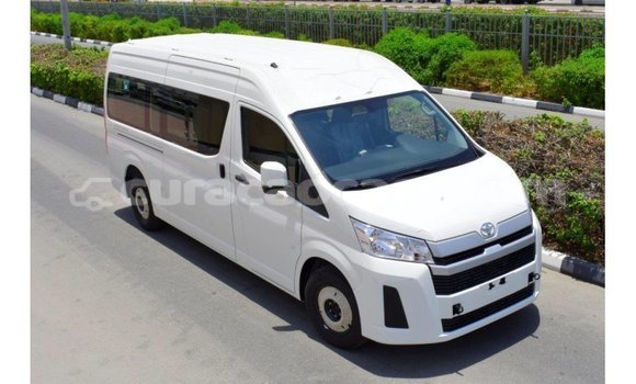 Buy Import Toyota Hiace White Car in Import - Dubai in Curacao Buy Import Toyota Hiace White Car in Import - Dubai in Curacao