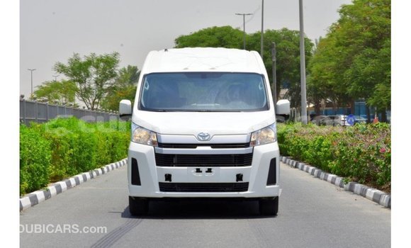 Buy Import Toyota Hiace White Car in Import - Dubai in Curacao Buy Import Toyota Hiace White Car in Import - Dubai in Curacao