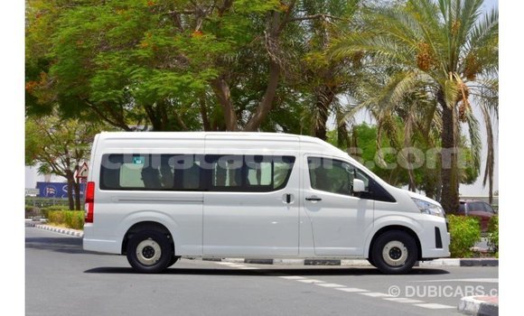 Buy Import Toyota Hiace White Car in Import - Dubai in Curacao Buy Import Toyota Hiace White Car in Import - Dubai in Curacao