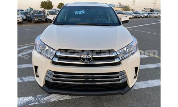 Buy Import Toyota Highlander White Car in Import - Dubai in Curacao Buy Import Toyota Highlander White Car in Import - Dubai in Curacao