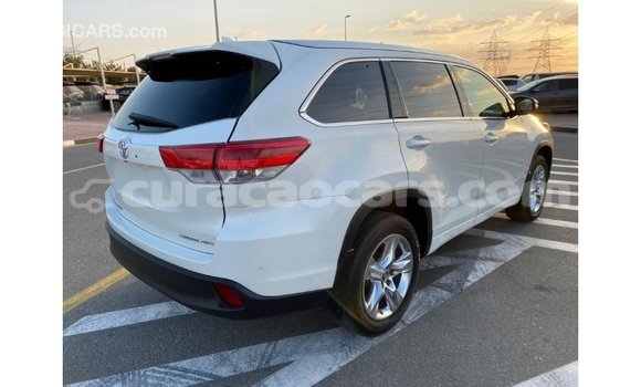 Buy Import Toyota Highlander White Car in Import - Dubai in Curacao Buy Import Toyota Highlander White Car in Import - Dubai in Curacao