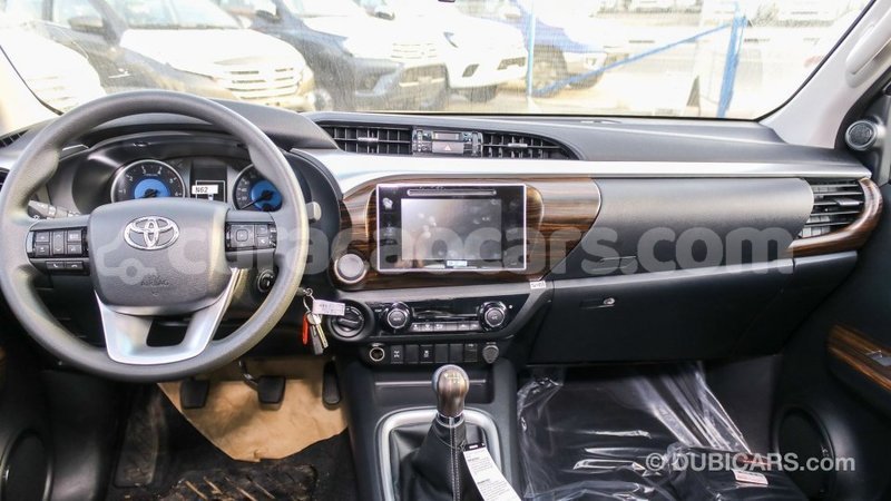 Big with watermark toyota hilux curacao import dubai 1861