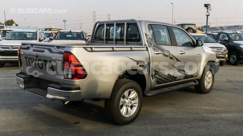 Big with watermark toyota hilux curacao import dubai 1861