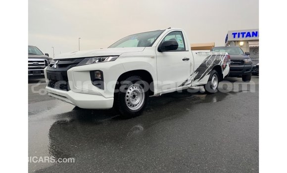 Buy Import Mitsubishi L200 White Car in Import - Dubai in Curacao Buy Import Mitsubishi L200 White Car in Import - Dubai in Curacao