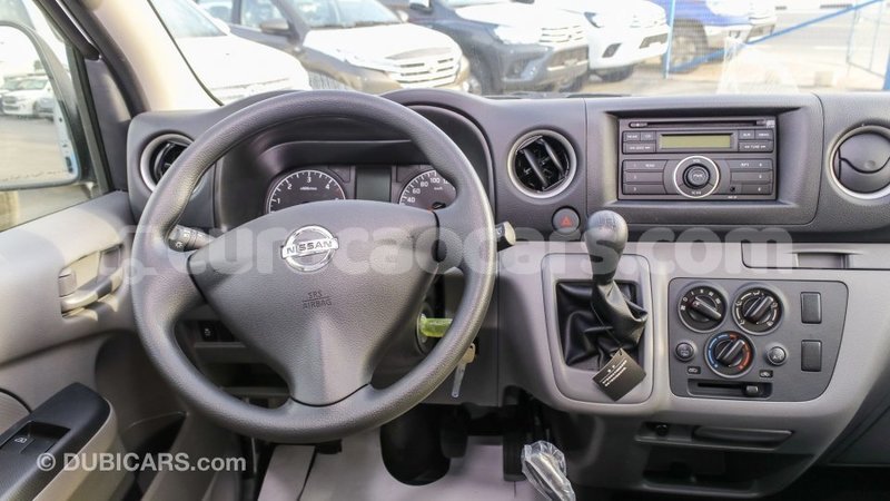 Big with watermark nissan urvan curacao import dubai 1864