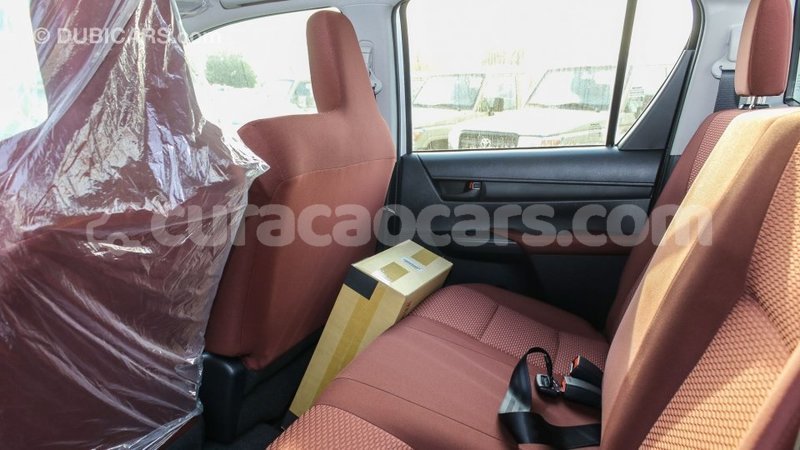 Big with watermark toyota hilux curacao import dubai 1870