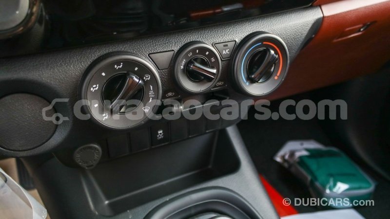 Big with watermark toyota hilux curacao import dubai 1870