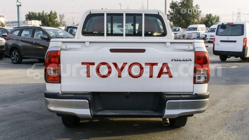 Big with watermark toyota hilux curacao import dubai 1870