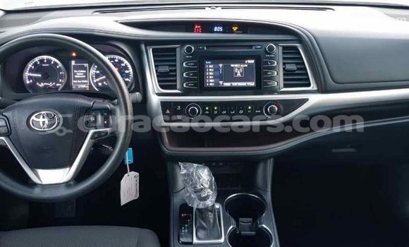 Buy Import Toyota Highlander Other Car in Import - Dubai in Curacao Buy Import Toyota Highlander Other Car in Import - Dubai in Curacao