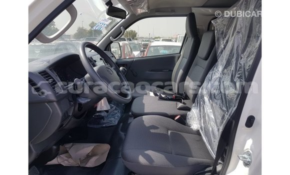 Buy Import Toyota Hiace White Car in Import - Dubai in Curacao Buy Import Toyota Hiace White Car in Import - Dubai in Curacao