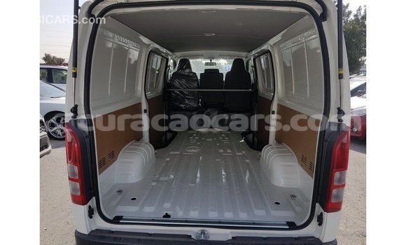Buy Import Toyota Hiace White Car in Import - Dubai in Curacao Buy Import Toyota Hiace White Car in Import - Dubai in Curacao