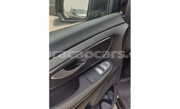 Buy Import Mercedes-Benz 250 Black Car in Import - Dubai in Curacao Buy Import Mercedes-Benz 250 Black Car in Import - Dubai in Curacao