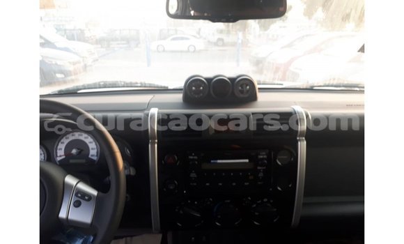 Buy Import Toyota FJ Cruiser Black Car in Import - Dubai in Curacao Buy Import Toyota FJ Cruiser Black Car in Import - Dubai in Curacao