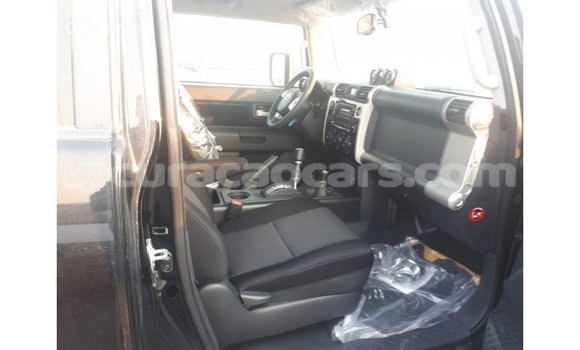 Buy Import Toyota FJ Cruiser Black Car in Import - Dubai in Curacao Buy Import Toyota FJ Cruiser Black Car in Import - Dubai in Curacao