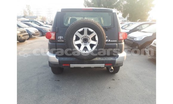 Buy Import Toyota FJ Cruiser Black Car in Import - Dubai in Curacao Buy Import Toyota FJ Cruiser Black Car in Import - Dubai in Curacao