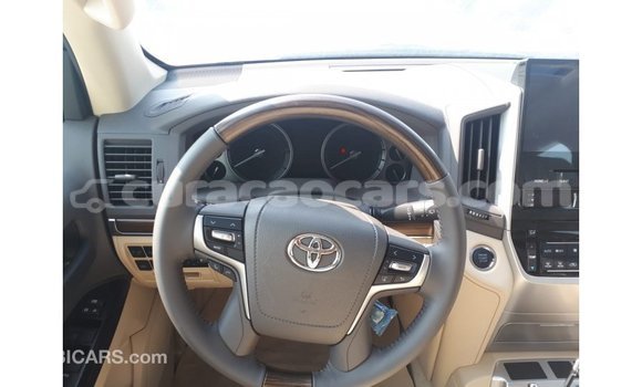 Buy Import Toyota Land Cruiser Other Car in Import - Dubai in Curacao Buy Import Toyota Land Cruiser Other Car in Import - Dubai in Curacao