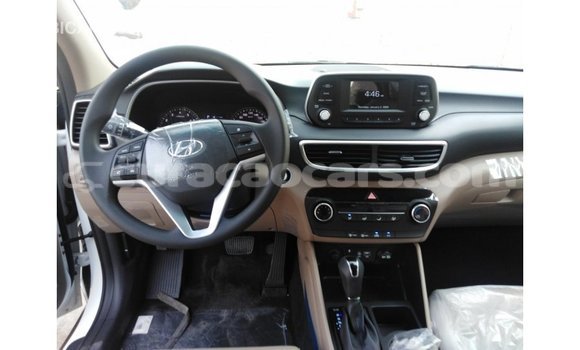 Buy Import Hyundai Tucson White Car in Import - Dubai in Curacao Buy Import Hyundai Tucson White Car in Import - Dubai in Curacao