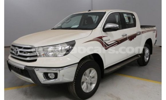 Buy Import Toyota Hilux White Car in Import - Dubai in Curacao Buy Import Toyota Hilux White Car in Import - Dubai in Curacao