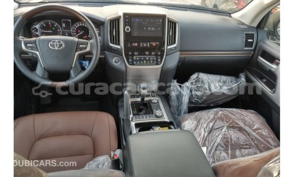 Buy Import Toyota Land Cruiser White Car in Import - Dubai in Curacao Buy Import Toyota Land Cruiser White Car in Import - Dubai in Curacao