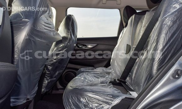 Buy Import Nissan Evalia Other Truck in Import - Dubai in Curacao Buy Import Nissan Evalia Other Truck in Import - Dubai in Curacao