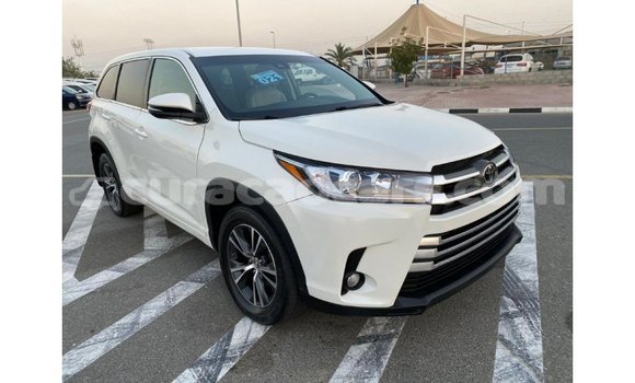 Buy Import Toyota Highlander White Car in Import - Dubai in Curacao Buy Import Toyota Highlander White Car in Import - Dubai in Curacao