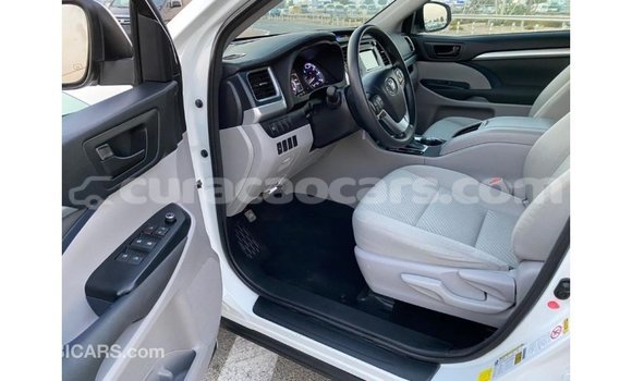 Buy Import Toyota Highlander White Car in Import - Dubai in Curacao Buy Import Toyota Highlander White Car in Import - Dubai in Curacao