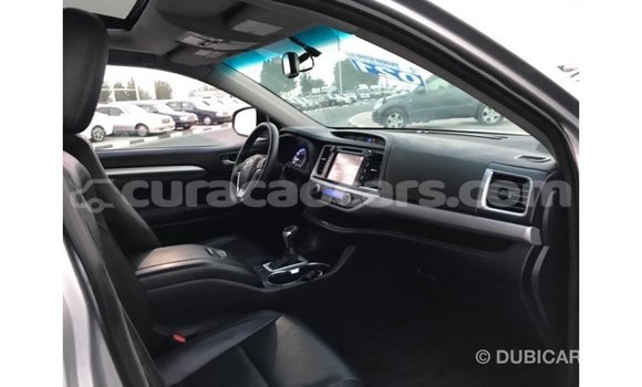 Buy Import Toyota Highlander Other Car in Import - Dubai in Curacao Buy Import Toyota Highlander Other Car in Import - Dubai in Curacao