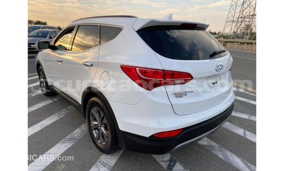 Buy Import Hyundai Santa Fe White Car in Import - Dubai in Curacao Buy Import Hyundai Santa Fe White Car in Import - Dubai in Curacao