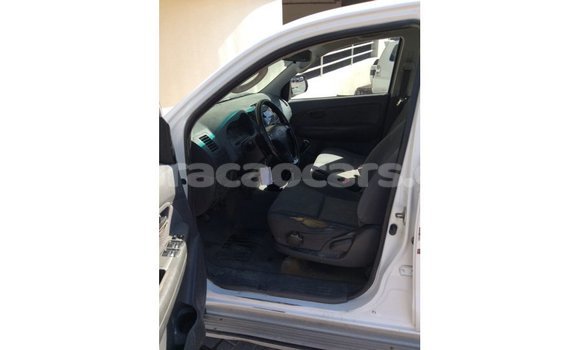 Buy Import Toyota Hilux White Car in Import - Dubai in Curacao Buy Import Toyota Hilux White Car in Import - Dubai in Curacao