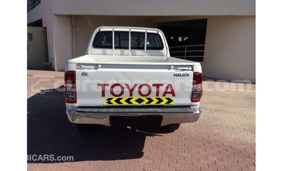 Buy Import Toyota Hilux White Car in Import - Dubai in Curacao Buy Import Toyota Hilux White Car in Import - Dubai in Curacao