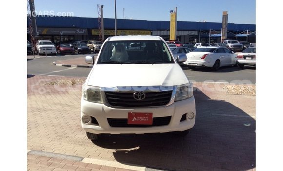 Buy Import Toyota Hilux White Car in Import - Dubai in Curacao Buy Import Toyota Hilux White Car in Import - Dubai in Curacao