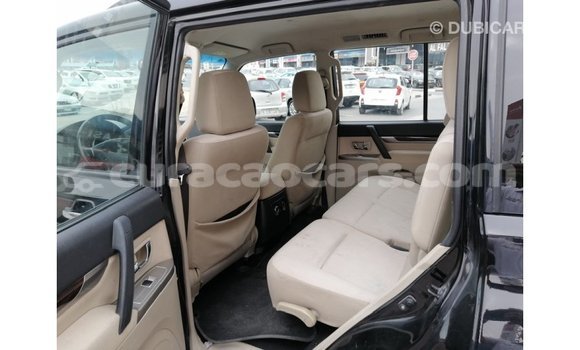 Buy Import Mitsubishi Pajero Black Car in Import - Dubai in Curacao Buy Import Mitsubishi Pajero Black Car in Import - Dubai in Curacao