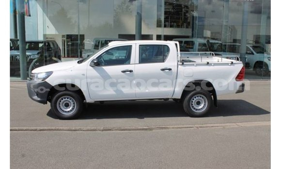 Buy Import Toyota Hilux White Car in Import - Dubai in Curacao Buy Import Toyota Hilux White Car in Import - Dubai in Curacao